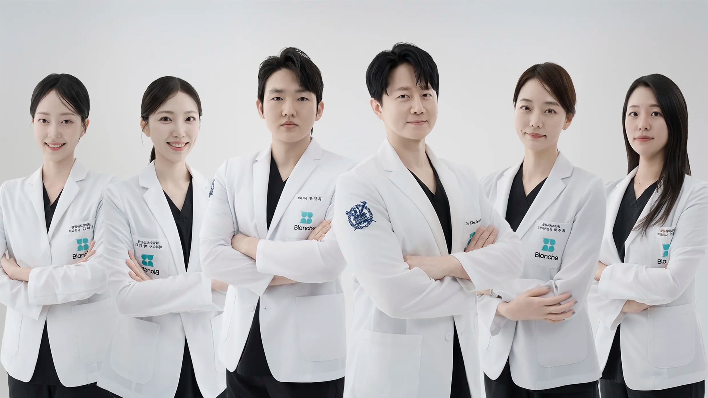 Specialist dental team for One Day Veneers at Blanche Dental Clinic in Seoul